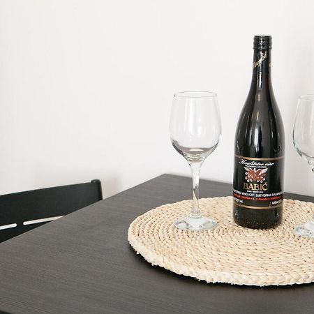 Apartment Mila Задар Екстериор снимка