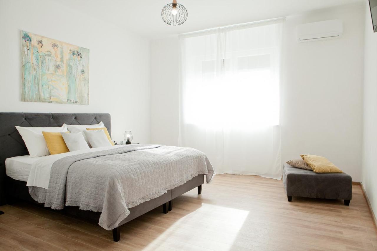 Apartment Mila Задар Екстериор снимка
