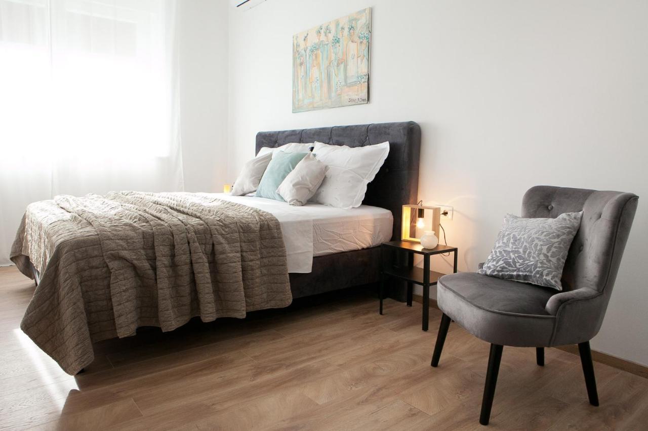 Apartment Mila Задар Екстериор снимка